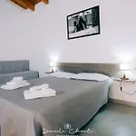 Pan Di Zucchero