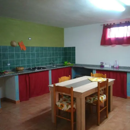 Pan Di Zucchero Bed & Breakfast Villamassargia