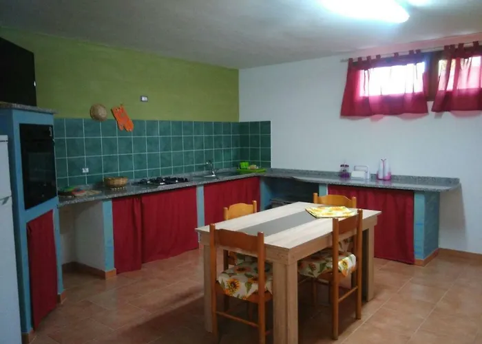 Pan Di Zucchero Couette-café Villamassargia